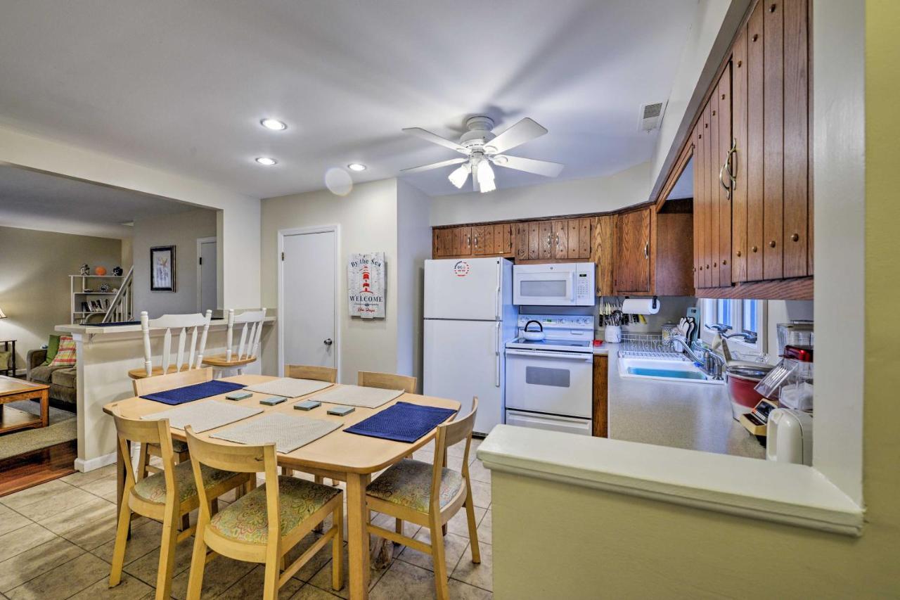Family-Friendly Wildwood Townhome About 3 Mi To Beach Exterior photo