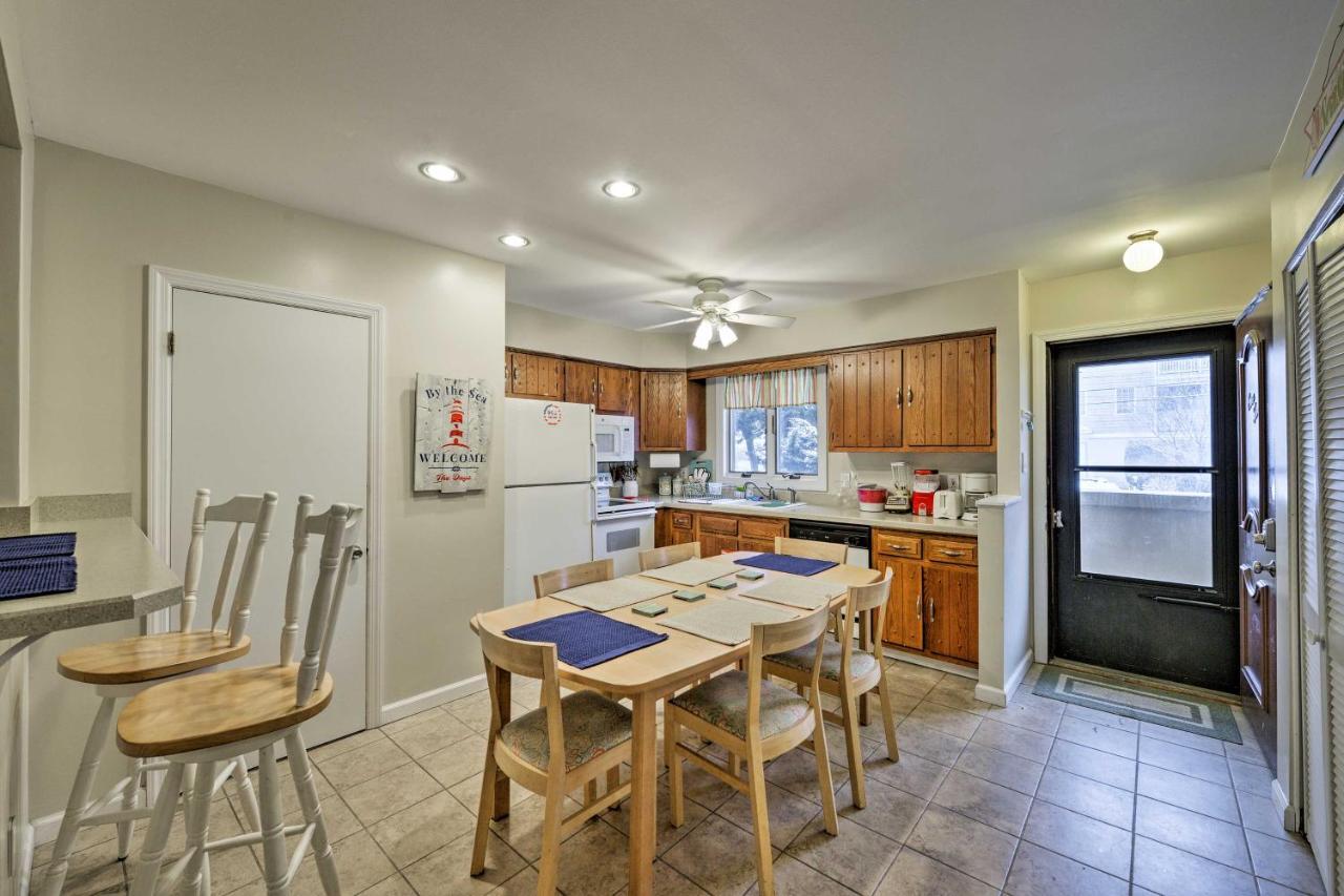 Family-Friendly Wildwood Townhome About 3 Mi To Beach Exterior photo